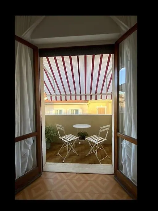 Appartamento In Pieno Centro - 500 Metri Dal Mare. Viareggio