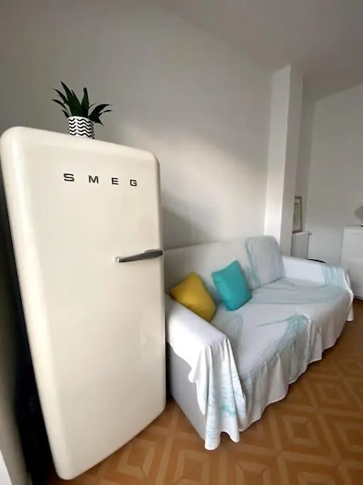 Appartamento In Pieno Centro - 500 Metri Dal Mare. Viareggio Italy